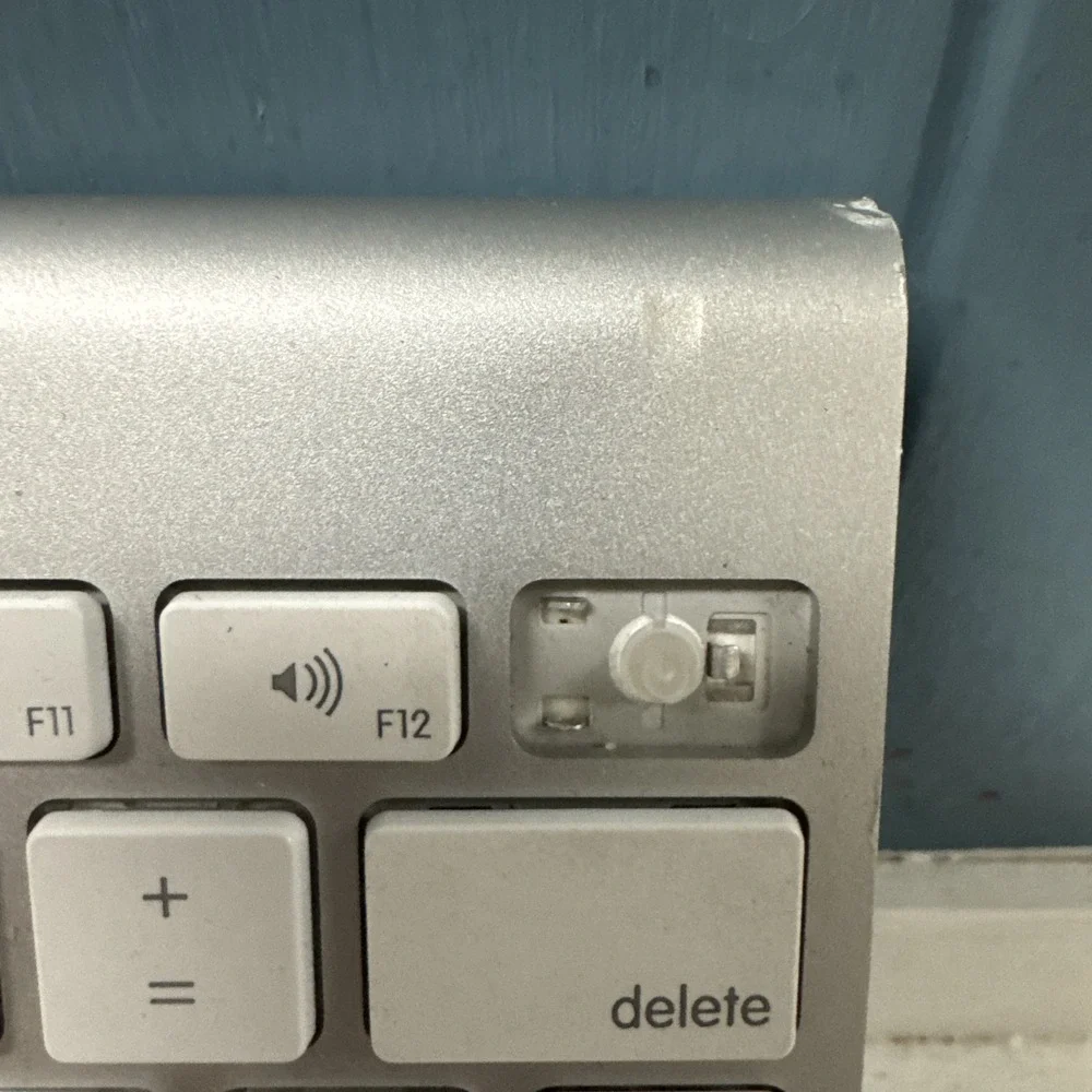 OEM Genuine Apple Bluetooth Wireless Keyboard Model A1314‎ Mac